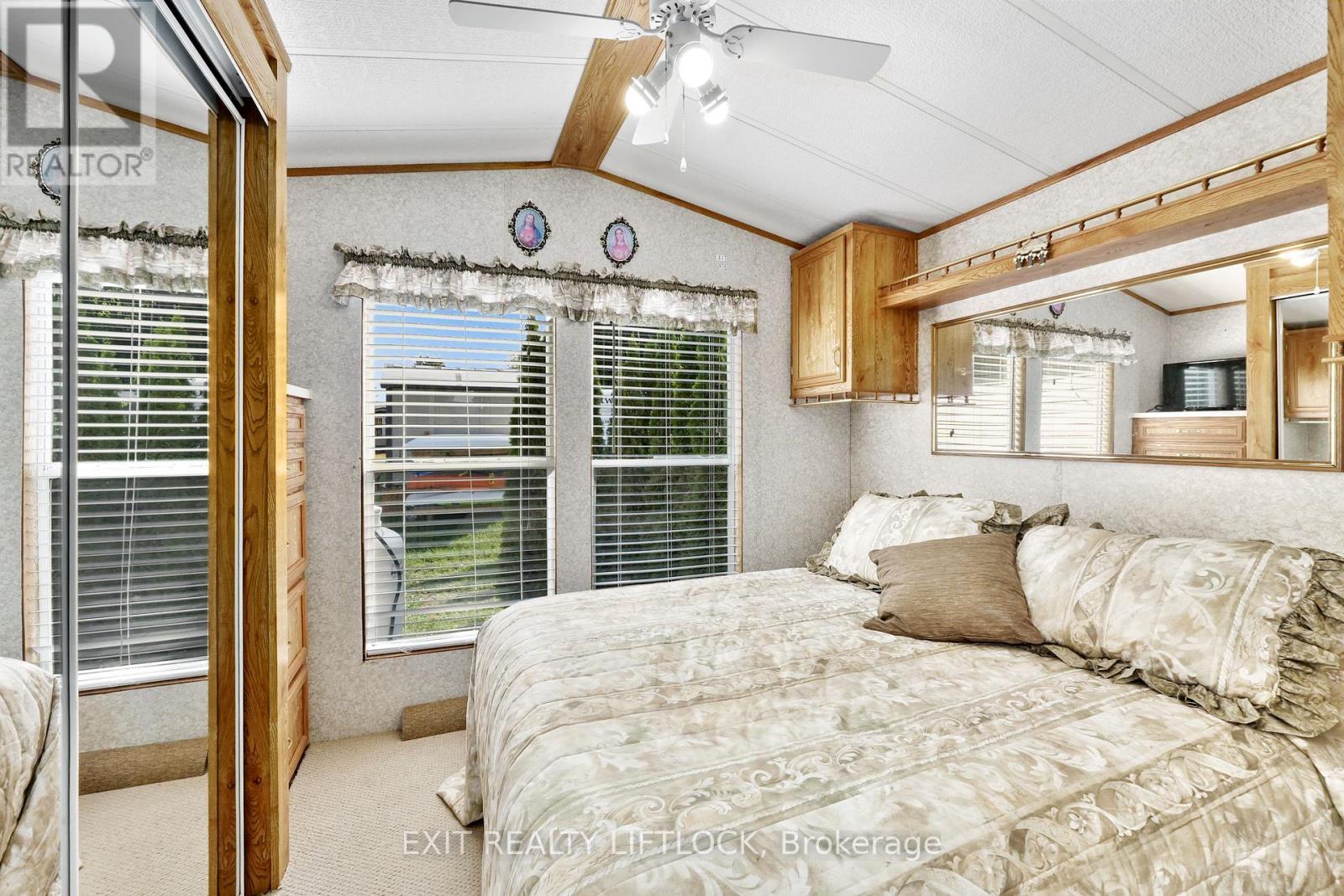 7 Sunrise Drive-740 Serpent Mounds Drive, Otonabee-South Monaghan, Ontario  K0L 2G0 - Photo 16 - X12394841
