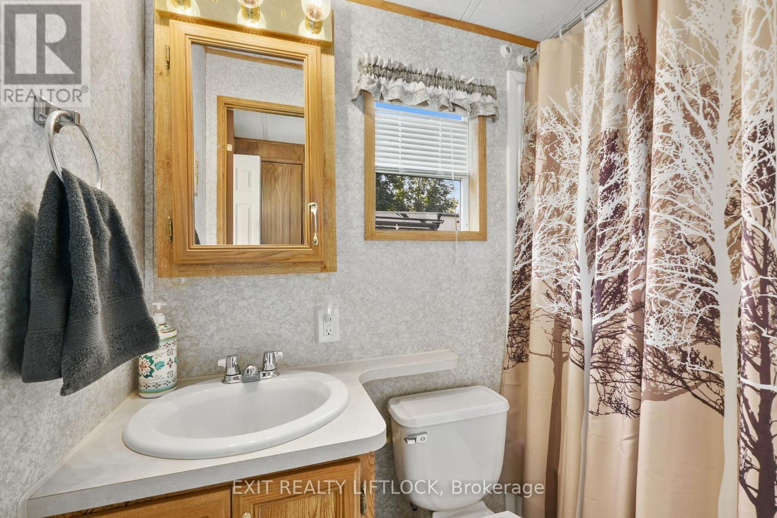 7 Sunrise Drive-740 Serpent Mounds Drive, Otonabee-South Monaghan, Ontario  K0L 2G0 - Photo 18 - X12394841