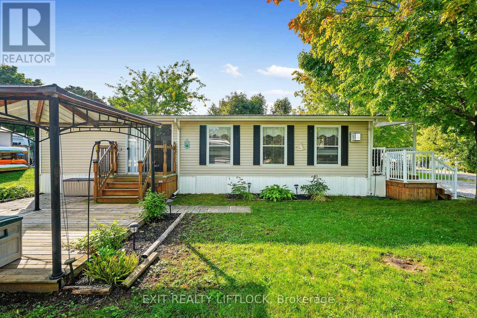 7 Sunrise Drive-740 Serpent Mounds Drive, Otonabee-South Monaghan, Ontario  K0L 2G0 - Photo 29 - X12394841