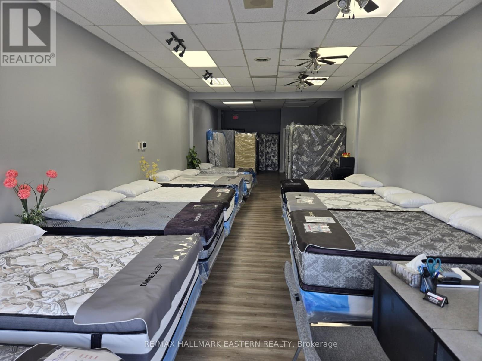 Unit #16 - 184 Marina Boulevard, Peterborough (Northcrest Ward 5), Ontario  K9H 6M9 - Photo 5 - X12395231