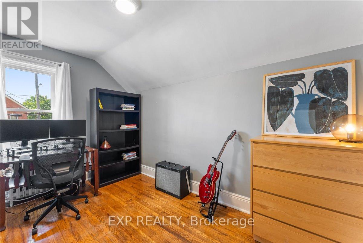 1022 Monaghan Road, Peterborough (Town Ward 3), Ontario  K9J 5L1 - Photo 26 - X12395600