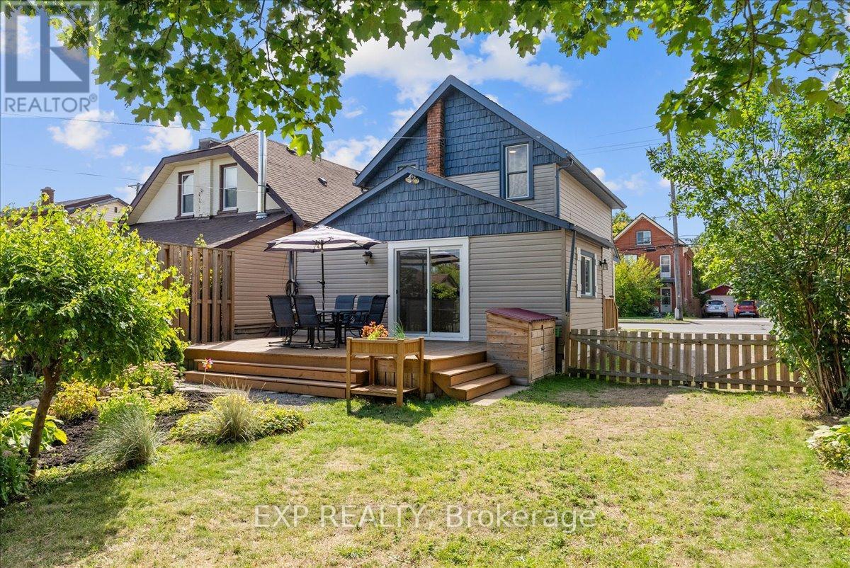 1022 Monaghan Road, Peterborough (Town Ward 3), Ontario  K9J 5L1 - Photo 40 - X12395600