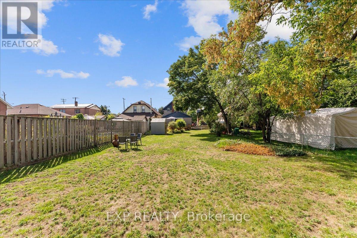 1022 Monaghan Road, Peterborough (Town Ward 3), Ontario  K9J 5L1 - Photo 44 - X12395600