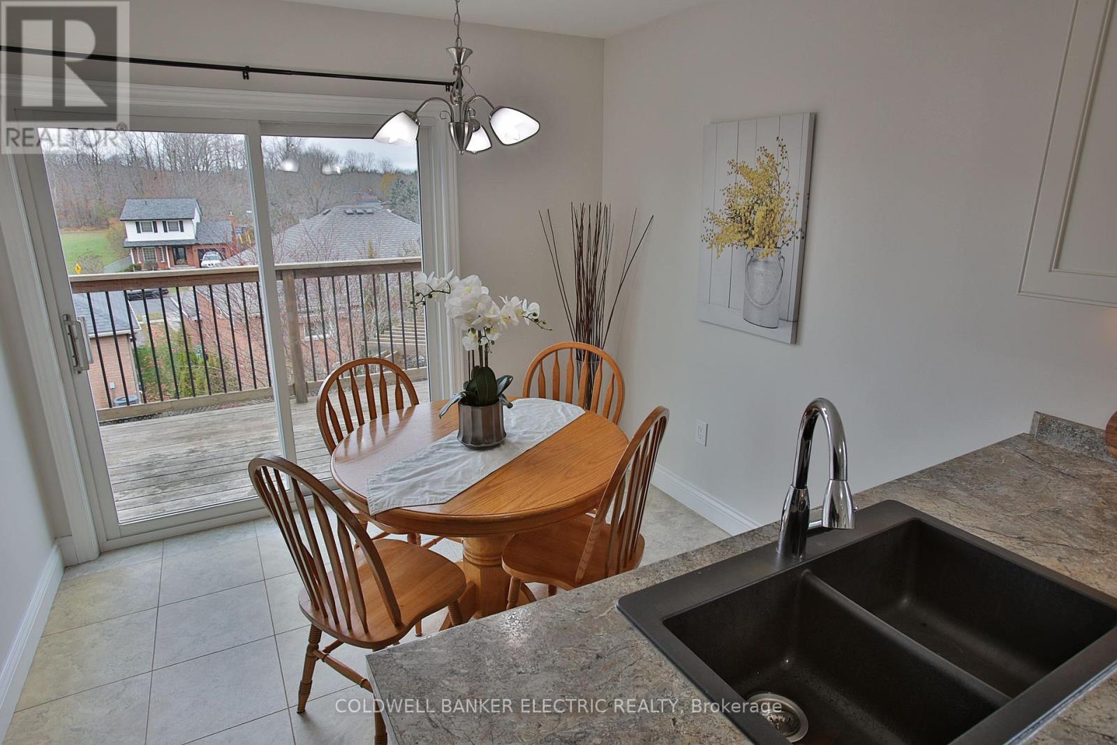 1830 Stratton Avenue, Peterborough (Monaghan Ward 2), Ontario  K9K 2E6 - Photo 14 - X12395601