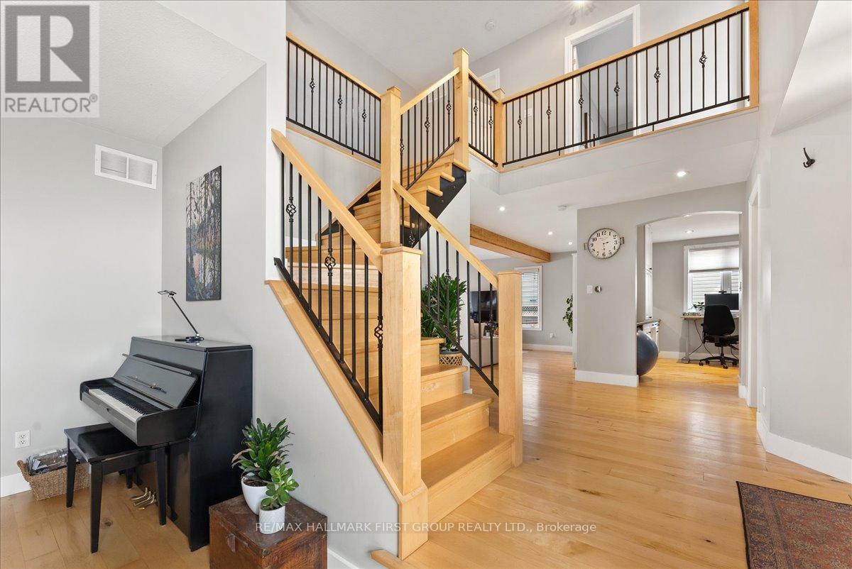 73 Springdale Drive, Kawartha Lakes (Lindsay), Ontario  K9V 0J4 - Photo 24 - X12395657