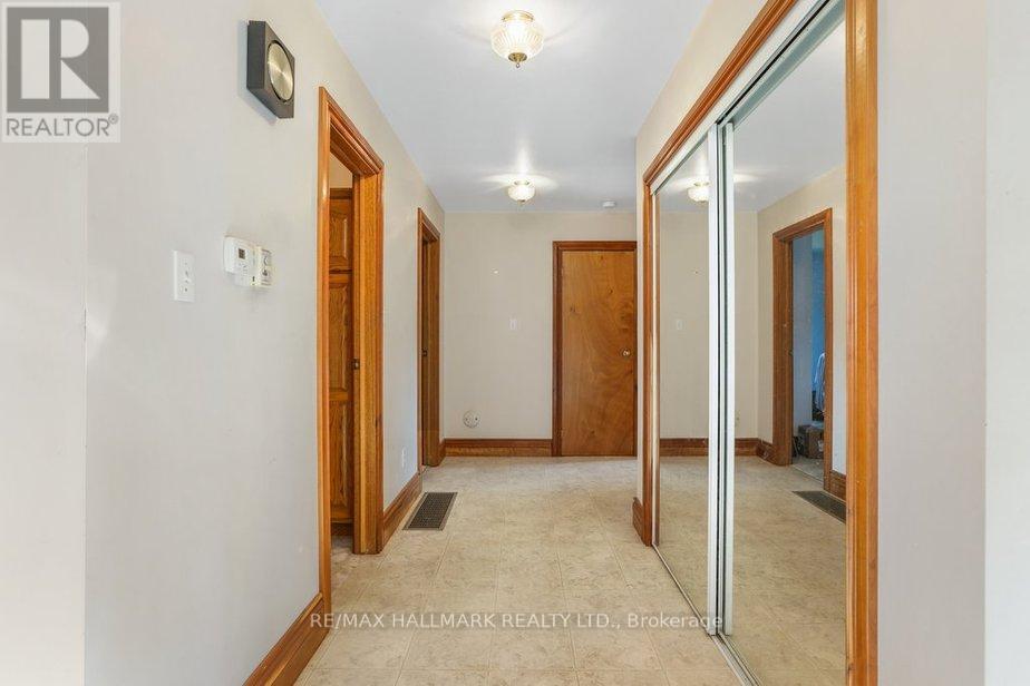 35b Card Road, Hastings Highlands (Mcclure Ward), Ontario  K0L 2K0 - Photo 9 - X12395789