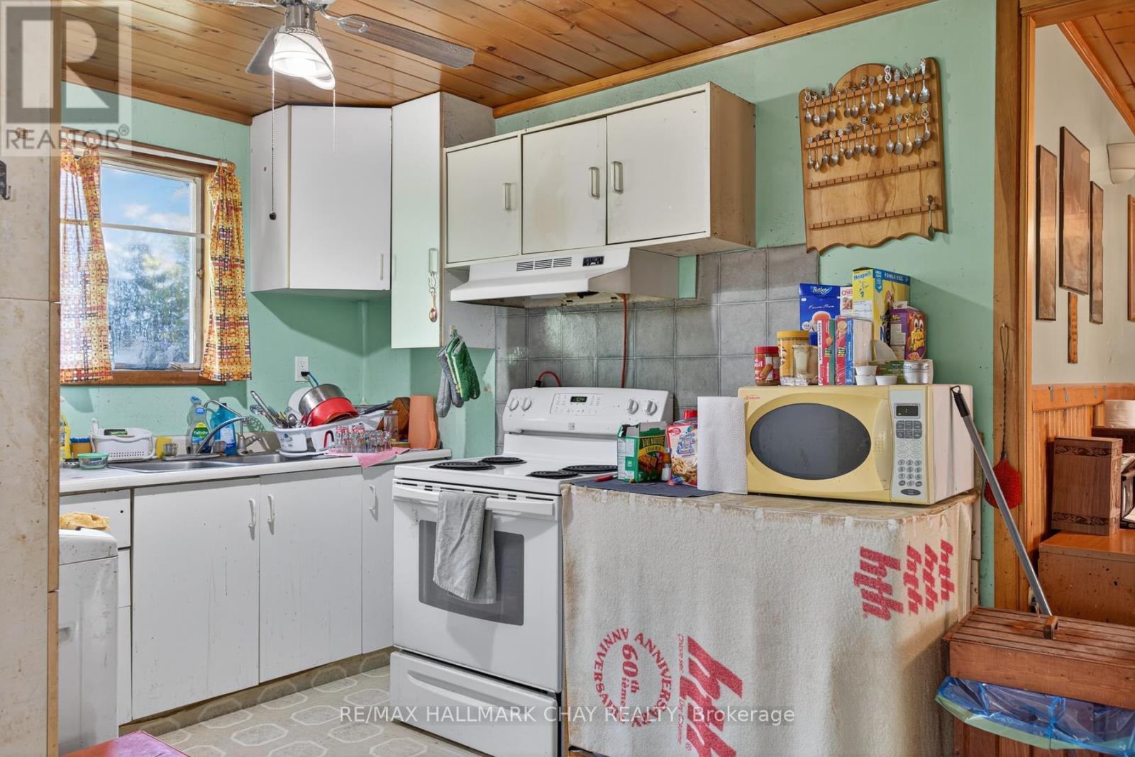 916c Silverleaf Drive, Otonabee-South Monaghan, Ontario  K0L 1B0 - Photo 10 - X12395797