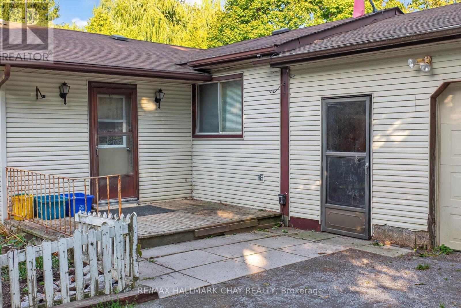 916c Silverleaf Drive, Otonabee-South Monaghan, Ontario  K0L 1B0 - Photo 2 - X12395797