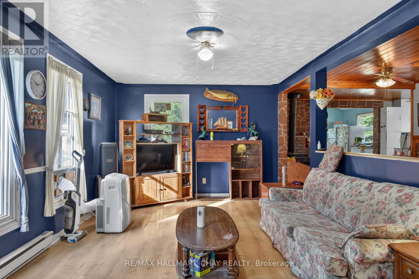 916c Silverleaf Drive, Otonabee-South Monaghan, Ontario  K0L 1B0 - Photo 6 - X12395797