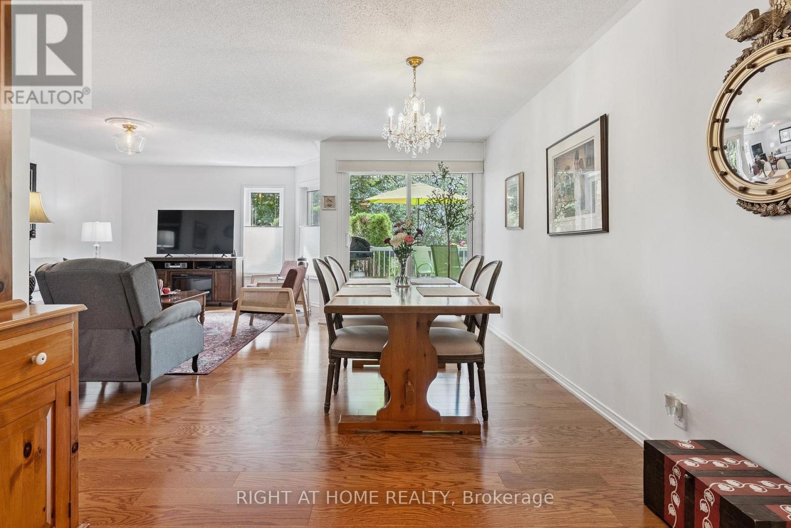 122b - 1099 Clonsilla Avenue, Peterborough (Otonabee Ward 1), Ontario  K9J 8L8 - Photo 10 - X12396405