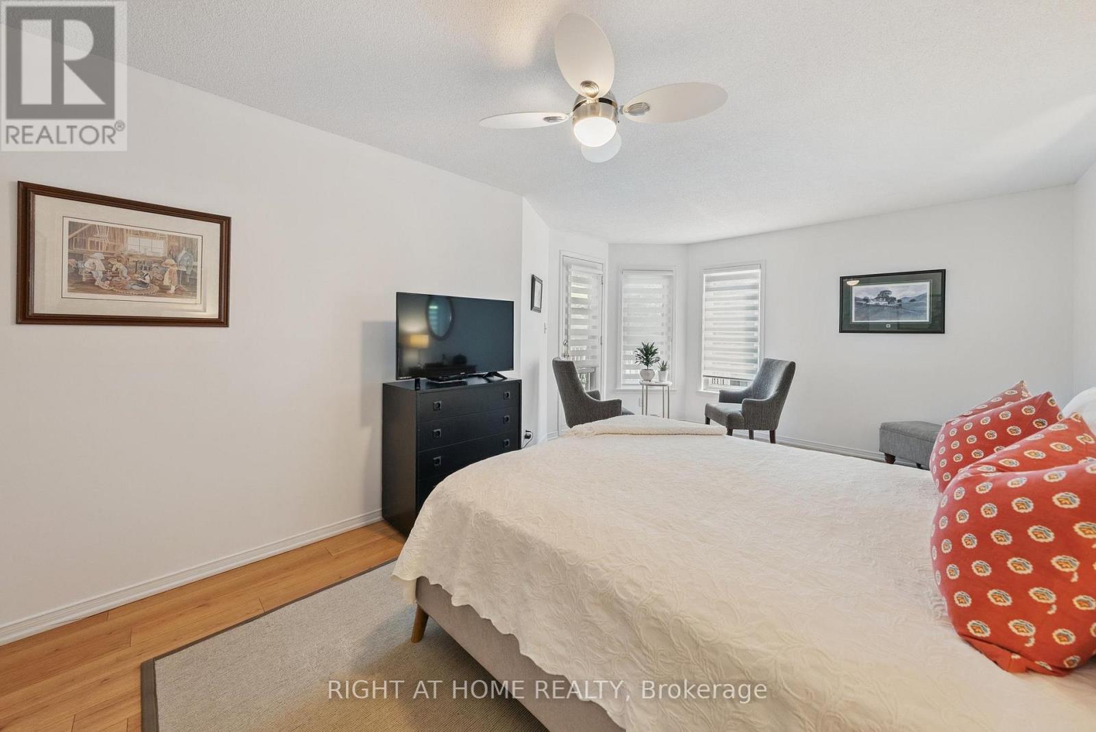122b - 1099 Clonsilla Avenue, Peterborough (Otonabee Ward 1), Ontario  K9J 8L8 - Photo 19 - X12396405