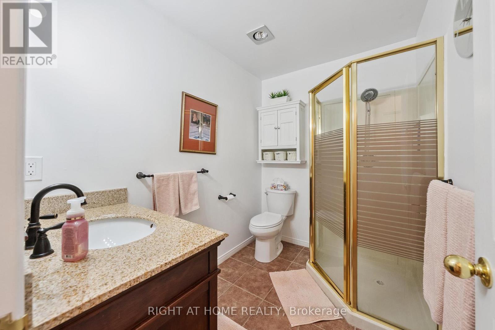122b - 1099 Clonsilla Avenue, Peterborough (Otonabee Ward 1), Ontario  K9J 8L8 - Photo 28 - X12396405