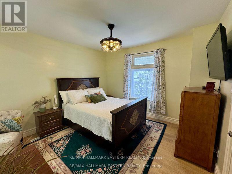 2464 Queen Mary Street, Cavan Monaghan (Cavan Twp), Ontario  L0A 1C0 - Photo 10 - X12396697