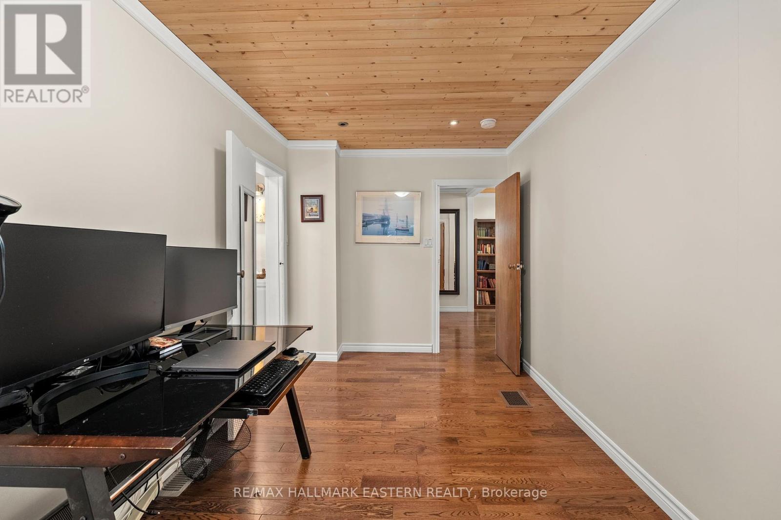 122 Maryland Drive, Selwyn, Ontario  K9J 0C5 - Photo 15 - X12396854