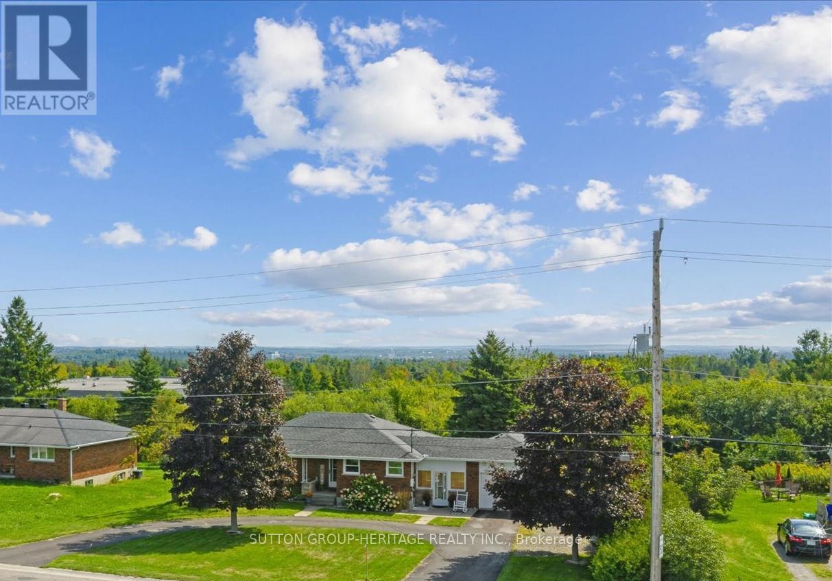 619 Towerhill Road, Peterborough (Northcrest Ward 5), Ontario  K9K 2N2 - Photo 46 - X12396958