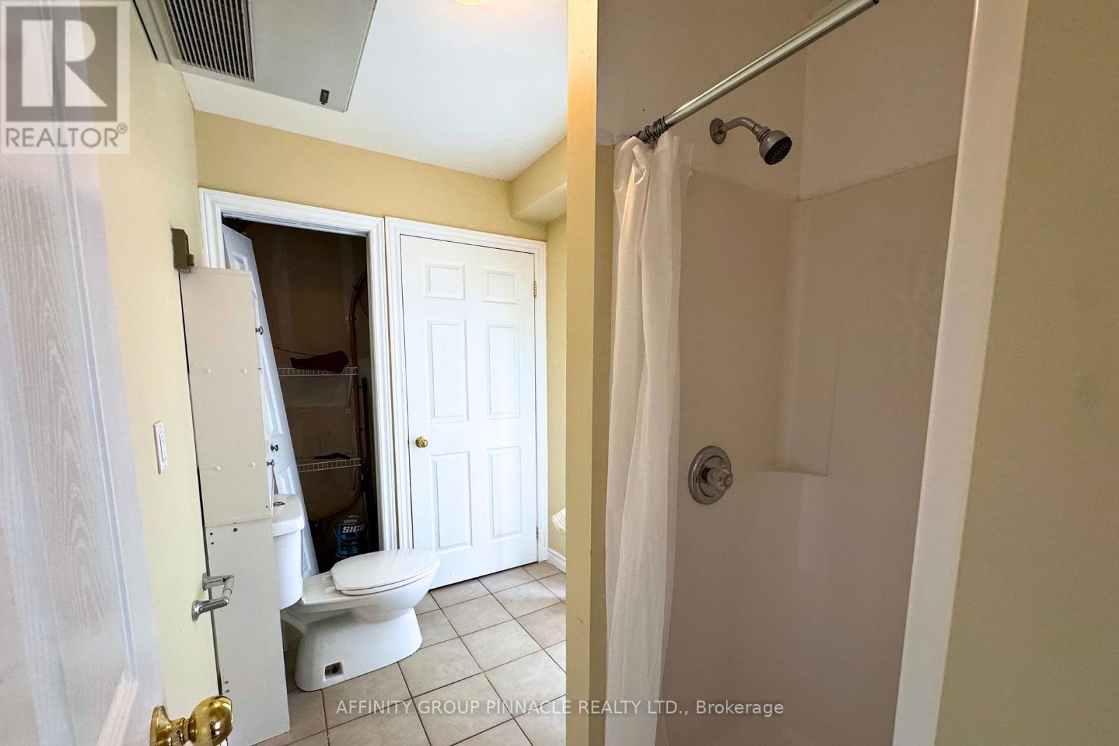 88 Albert Street S, Kawartha Lakes (Lindsay), Ontario  K9V 3H6 - Photo 25 - X12397245