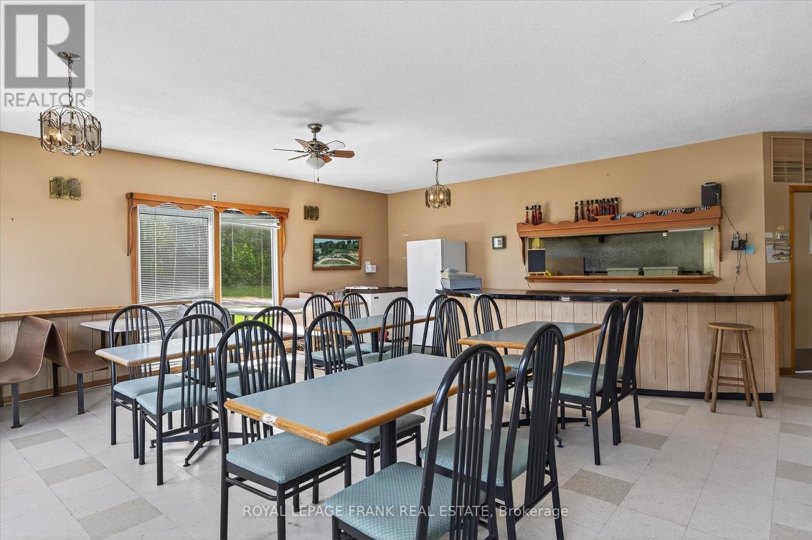 680 Serpent Mounds Road, Otonabee-South Monaghan, Ontario  K0L 2G0 - Photo 9 - X12397459