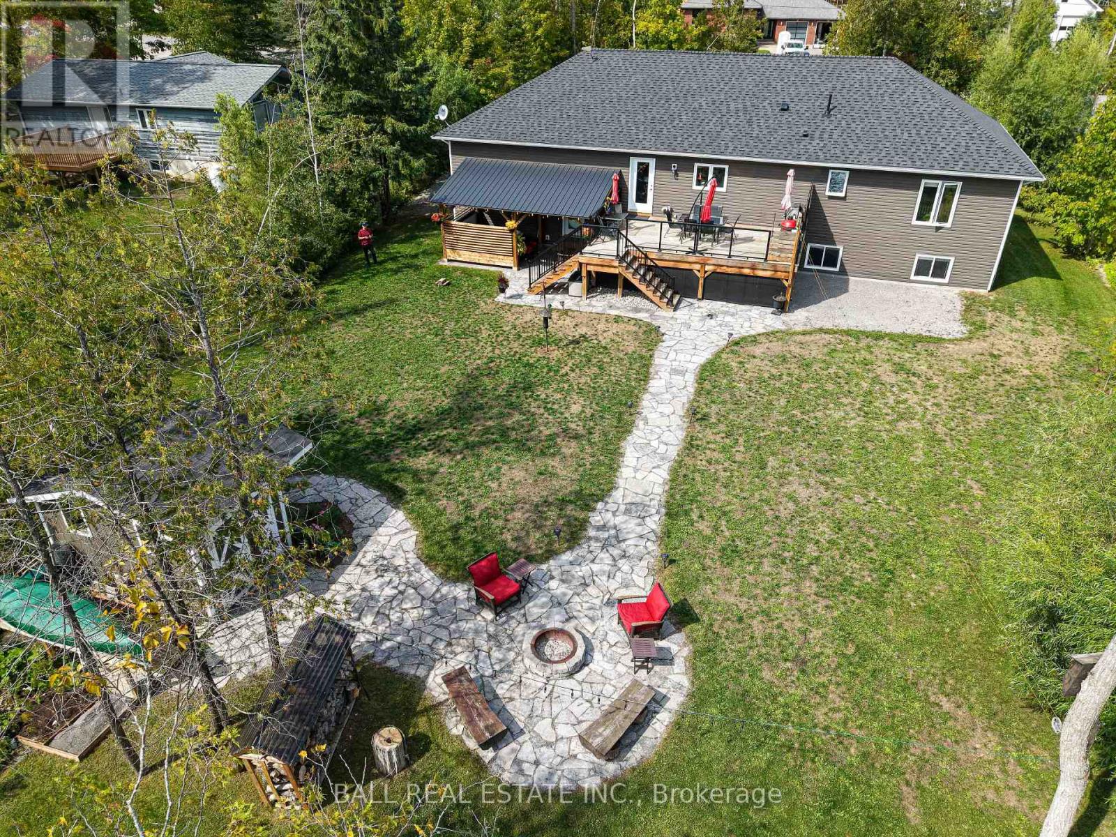 47 Sumcot Drive, Trent Lakes, Ontario  K0L 1J0 - Photo 45 - X12397838