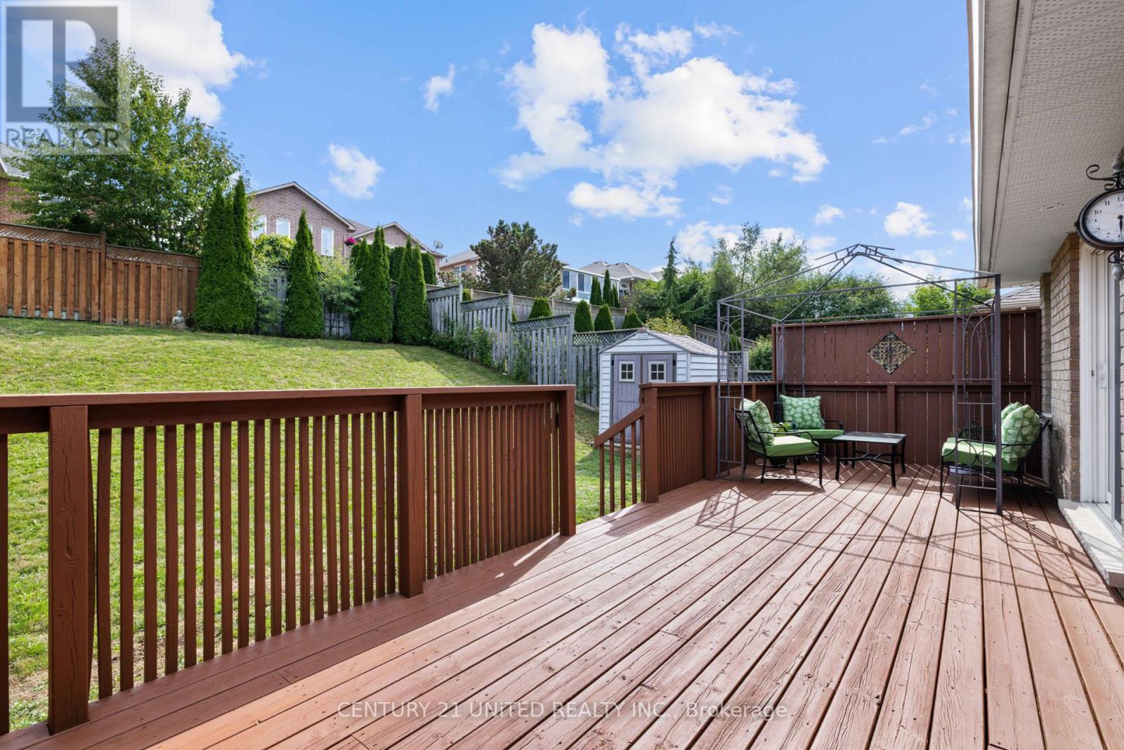 385 Bianco Crescent, Peterborough (Monaghan Ward 2), Ontario  K9K 0A5 - Photo 22 - X12397880