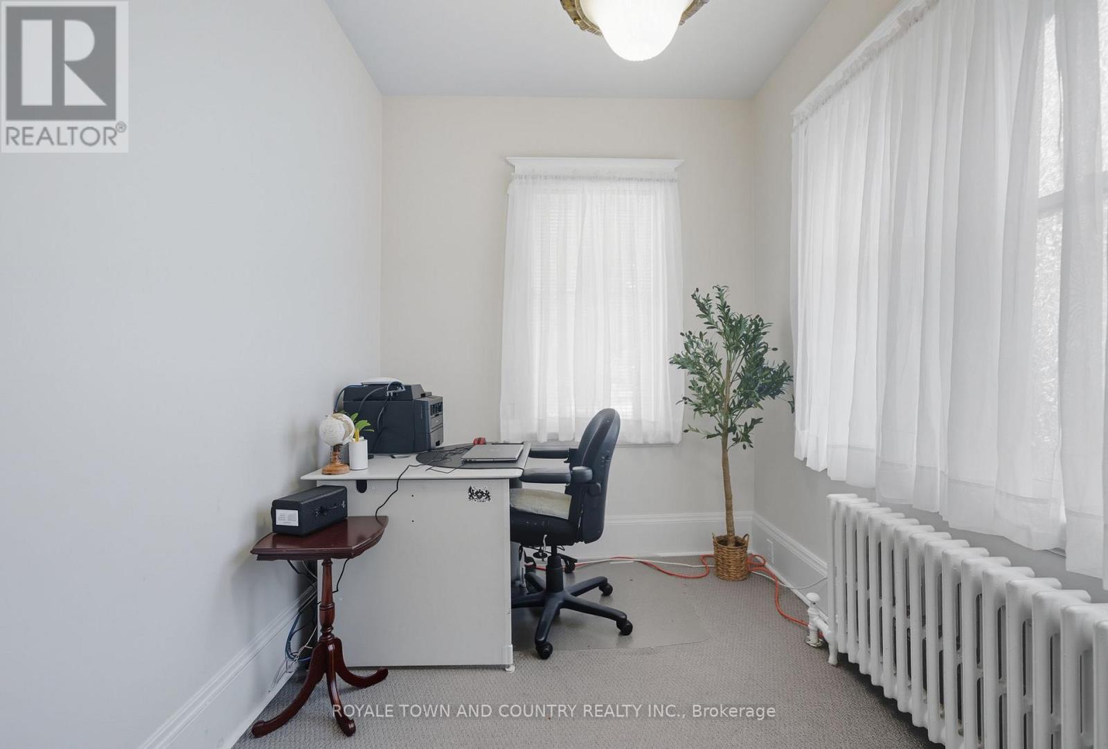 76 Bond Street W, Kawartha Lakes (Lindsay), Ontario  K9V 3R4 - Photo 13 - X12398108