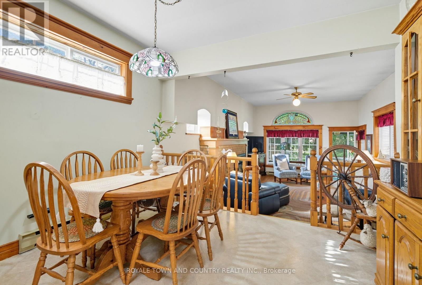 76 Bond Street W, Kawartha Lakes (Lindsay), Ontario  K9V 3R4 - Photo 18 - X12398108