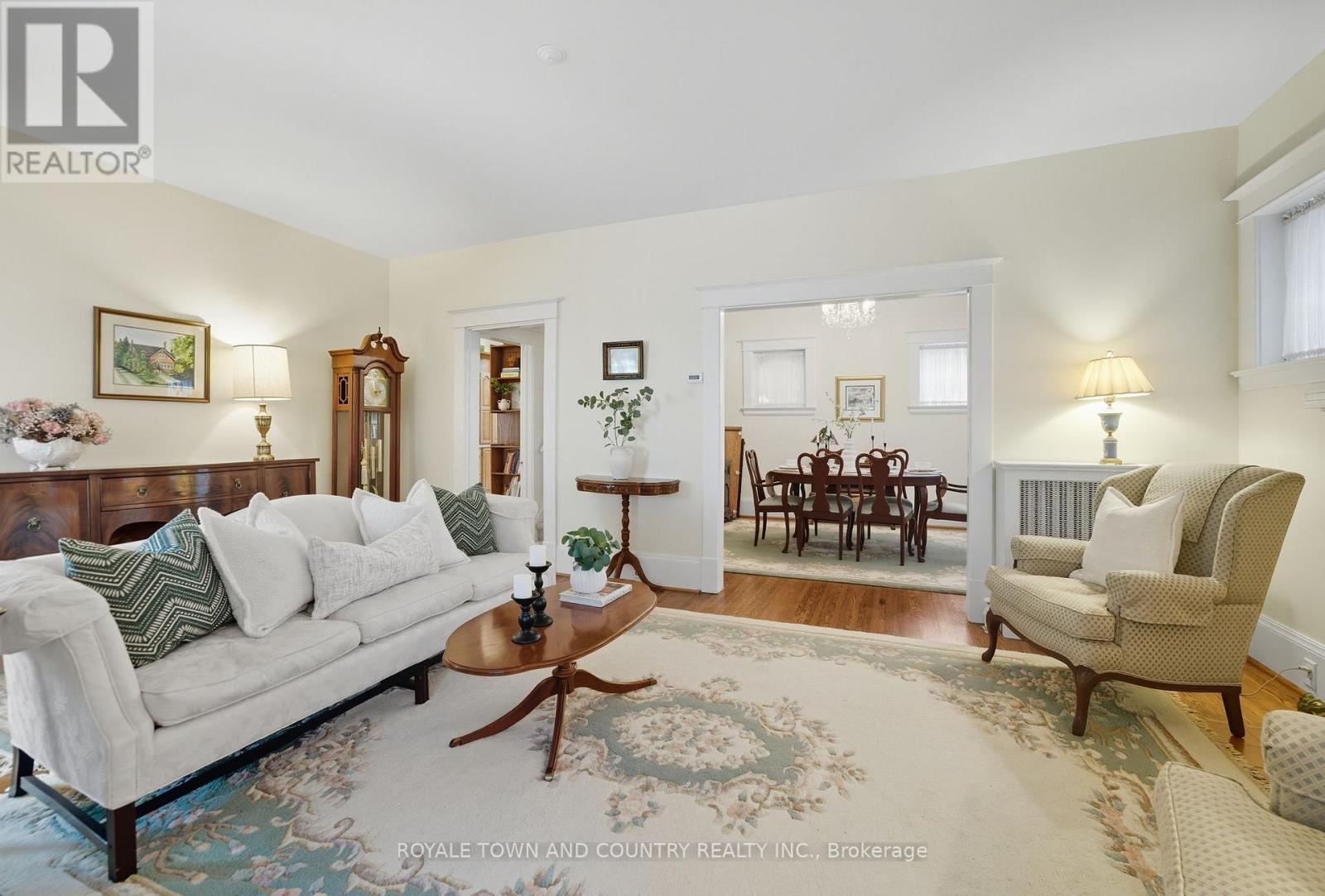 76 Bond Street W, Kawartha Lakes (Lindsay), Ontario  K9V 3R4 - Photo 7 - X12398108