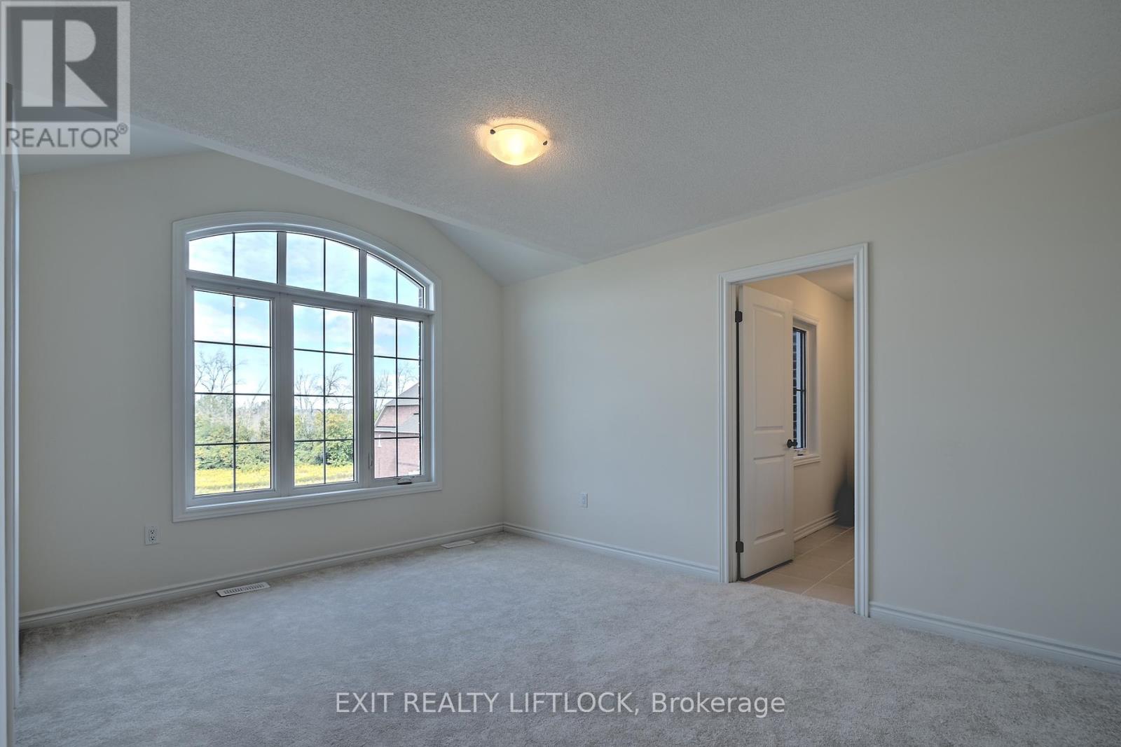 61 Golden Meadows Drive, Otonabee-South Monaghan, Ontario  K9J 0K8 - Photo 24 - X12398142