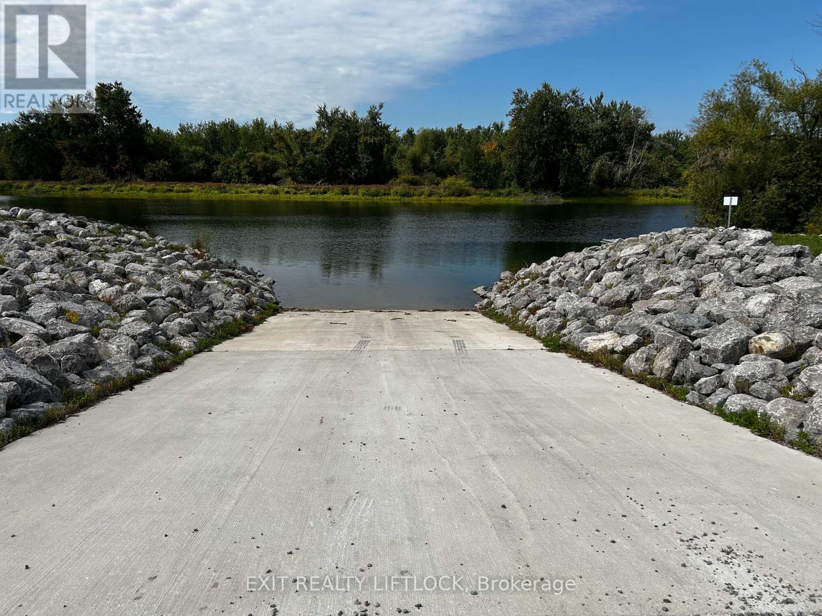 61 Golden Meadows Drive, Otonabee-South Monaghan, Ontario  K9J 0K8 - Photo 31 - X12398142