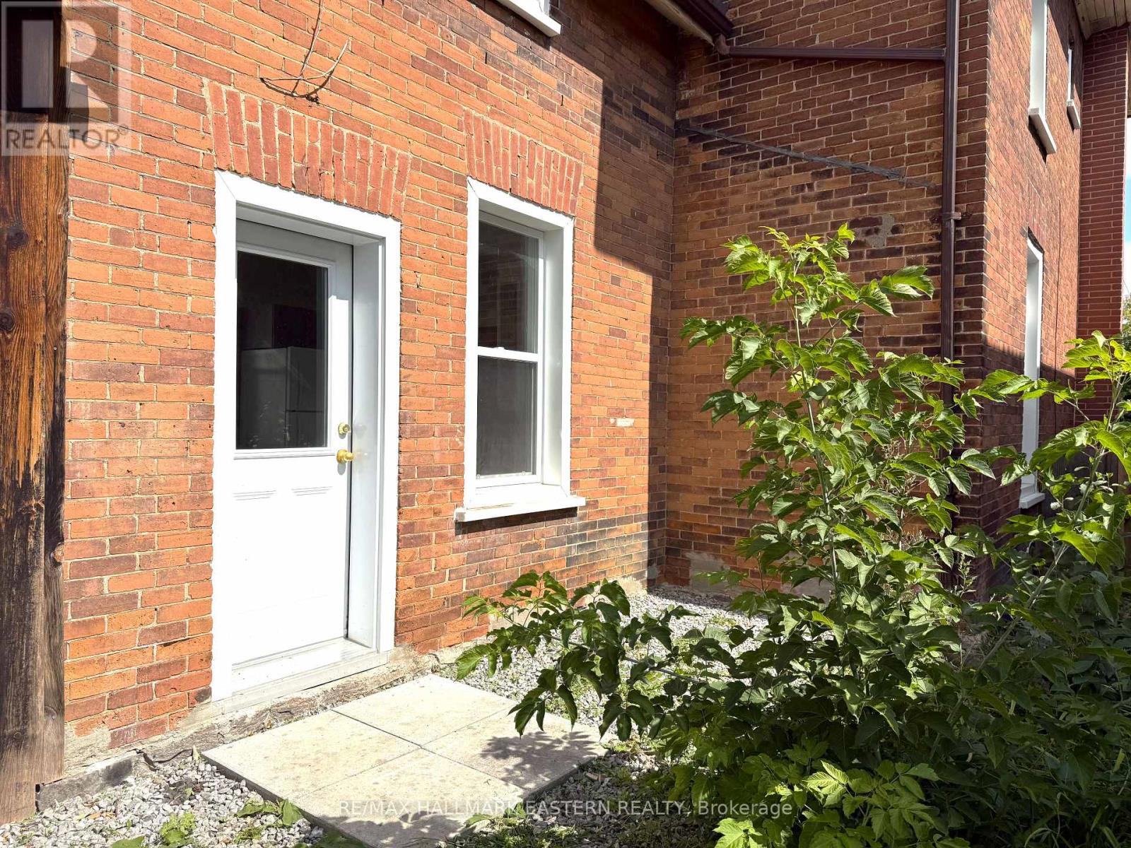 215 Stewart Street, Peterborough (Town Ward 3), Ontario  K9J 3M6 - Photo 26 - X12398297