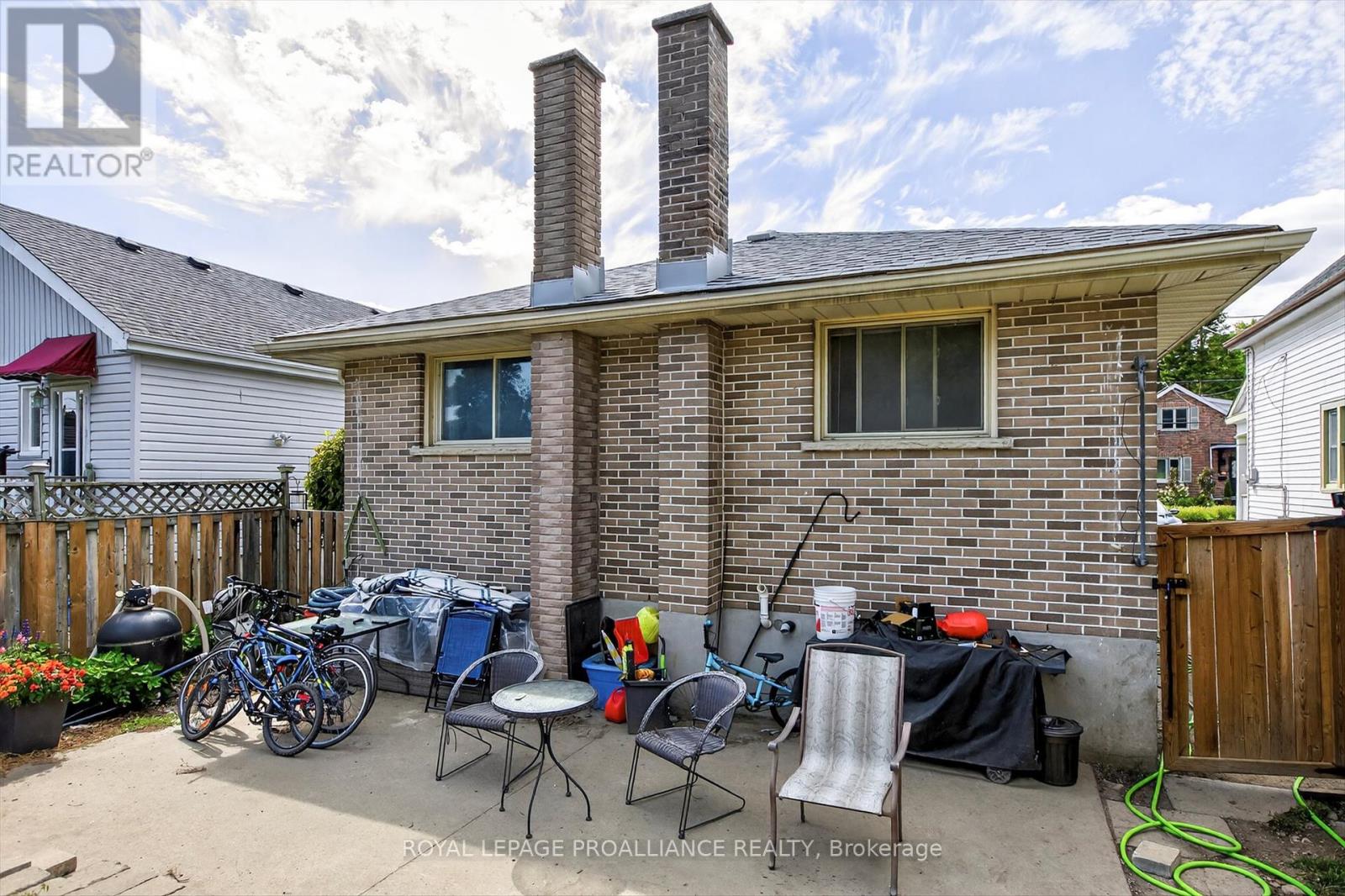 496 Cross Street, Peterborough (Town Ward 3), Ontario  K9H 4T2 - Photo 43 - X12398316