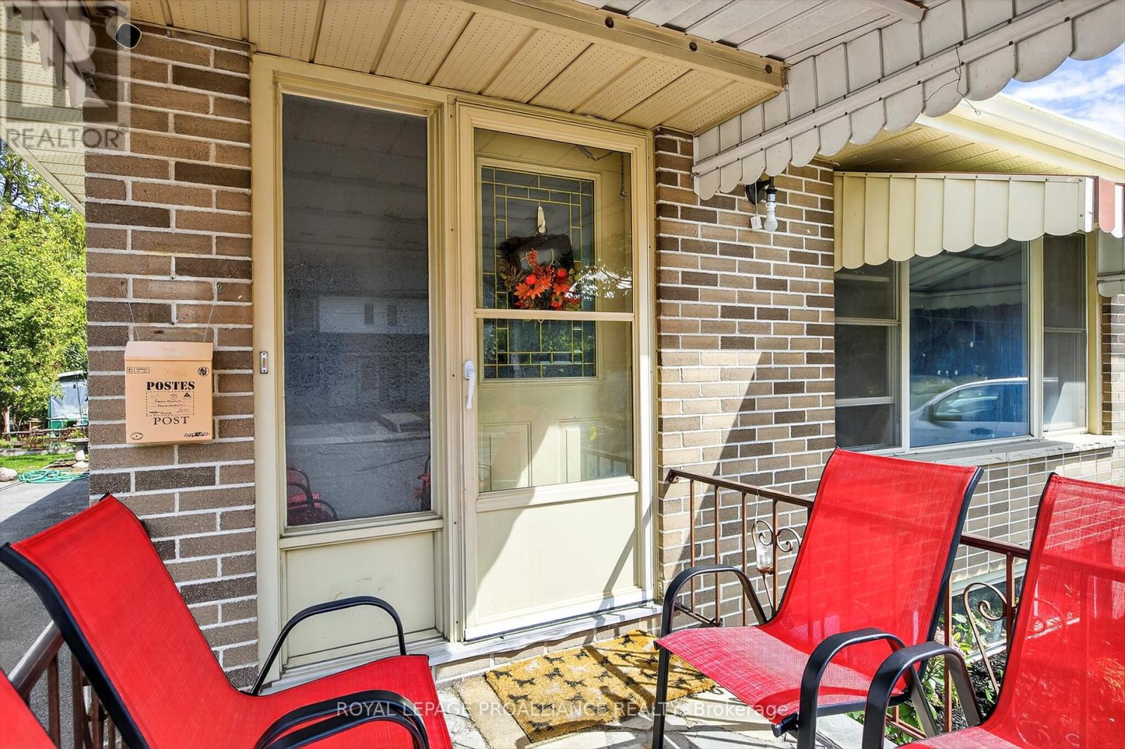 496 Cross Street, Peterborough (Town Ward 3), Ontario  K9H 4T2 - Photo 6 - X12398316