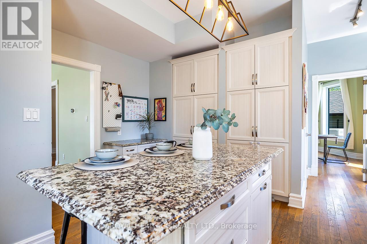 17 Francis Street, Kawartha Lakes (Lindsay), Ontario  K9V 3R7 - Photo 20 - X12399000