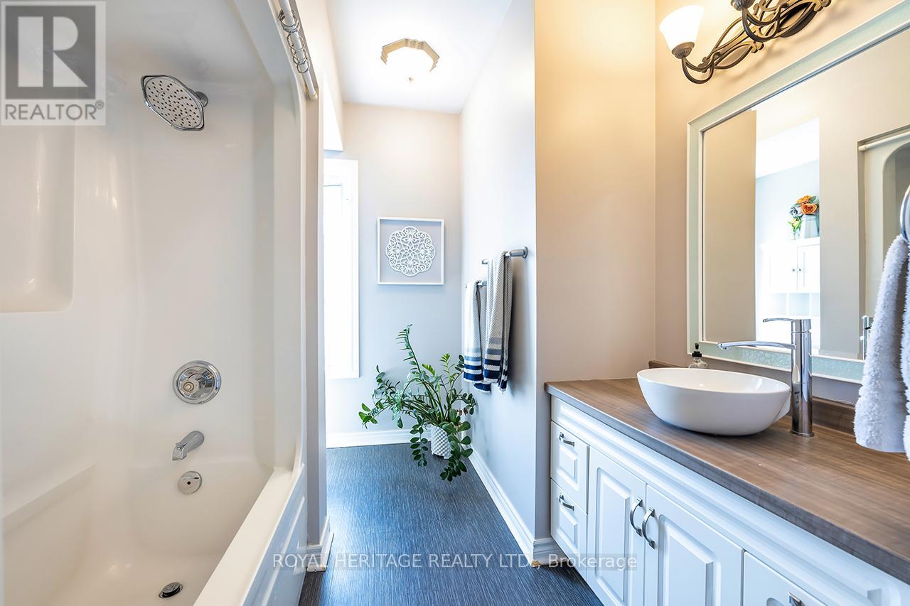 17 Francis Street, Kawartha Lakes (Lindsay), Ontario  K9V 3R7 - Photo 26 - X12399000