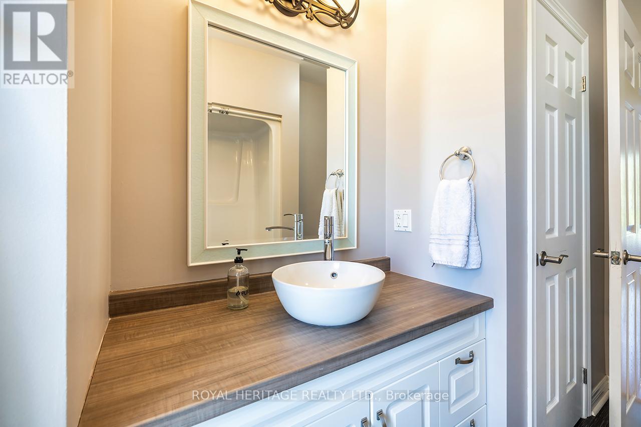 17 Francis Street, Kawartha Lakes (Lindsay), Ontario  K9V 3R7 - Photo 27 - X12399000