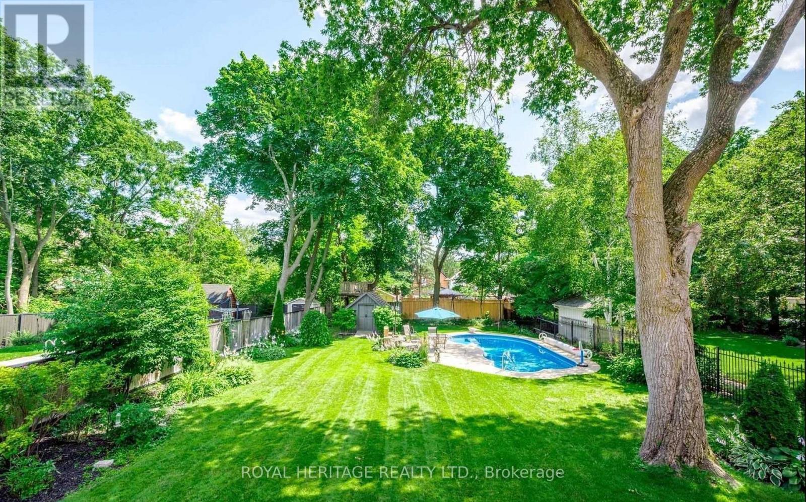 17 Francis Street, Kawartha Lakes (Lindsay), Ontario  K9V 3R7 - Photo 6 - X12399000