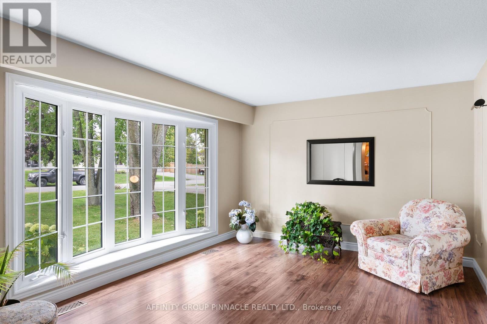 17 Richard Avenue, Kawartha Lakes (Lindsay), Ontario  K9V 5H4 - Photo 11 - X12399231
