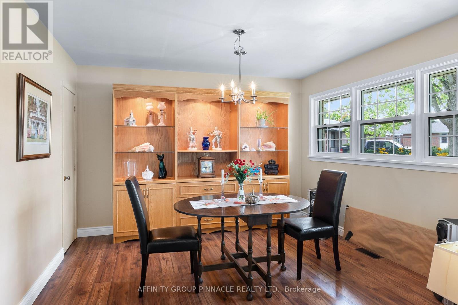 17 Richard Avenue, Kawartha Lakes (Lindsay), Ontario  K9V 5H4 - Photo 12 - X12399231