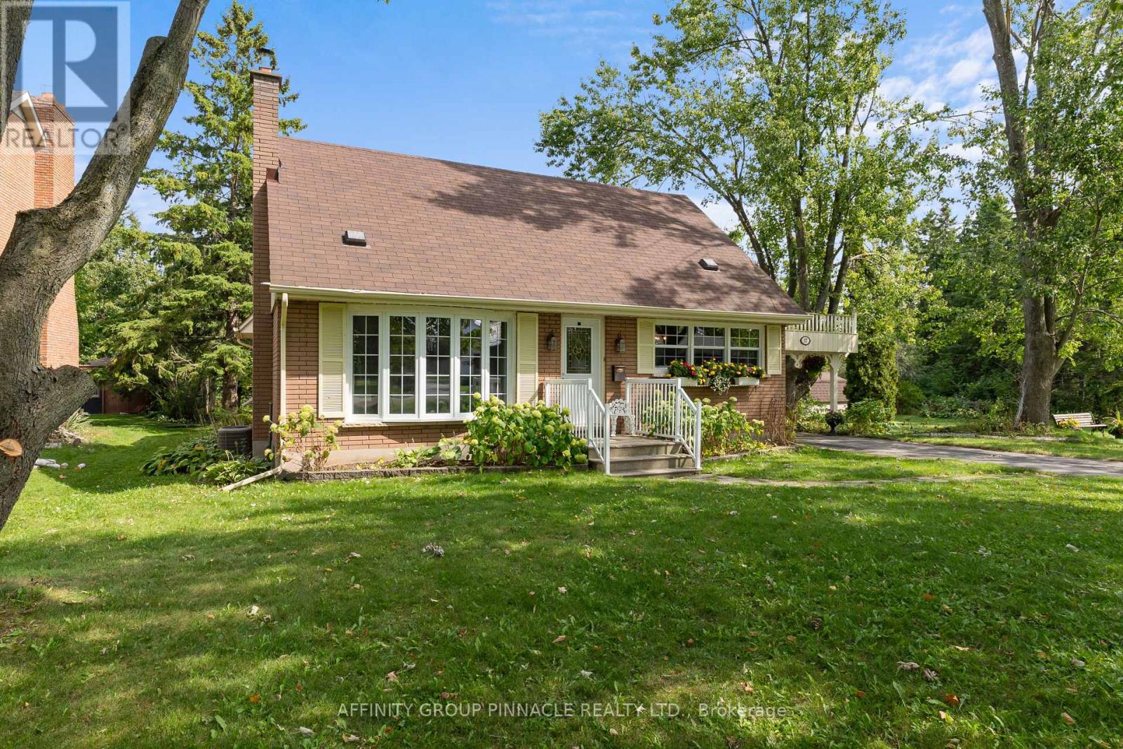 17 Richard Avenue, Kawartha Lakes (Lindsay), Ontario  K9V 5H4 - Photo 2 - X12399231