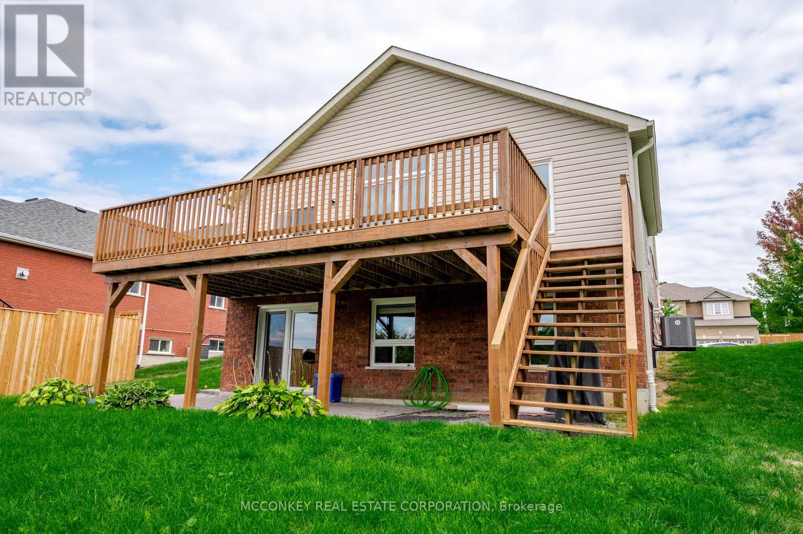 1563 Scollard Crescent, Peterborough (Ashburnham Ward 4), Ontario  K9H 0A8 - Photo 38 - X12399412