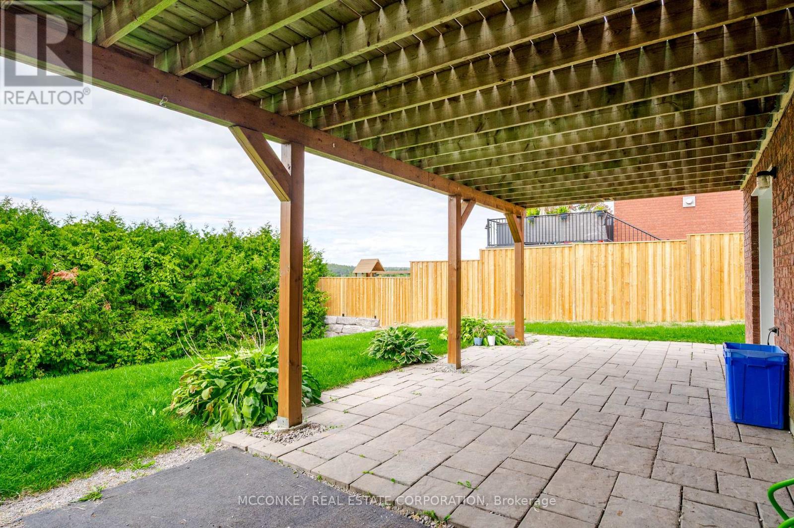 1563 Scollard Crescent, Peterborough (Ashburnham Ward 4), Ontario  K9H 0A8 - Photo 39 - X12399412