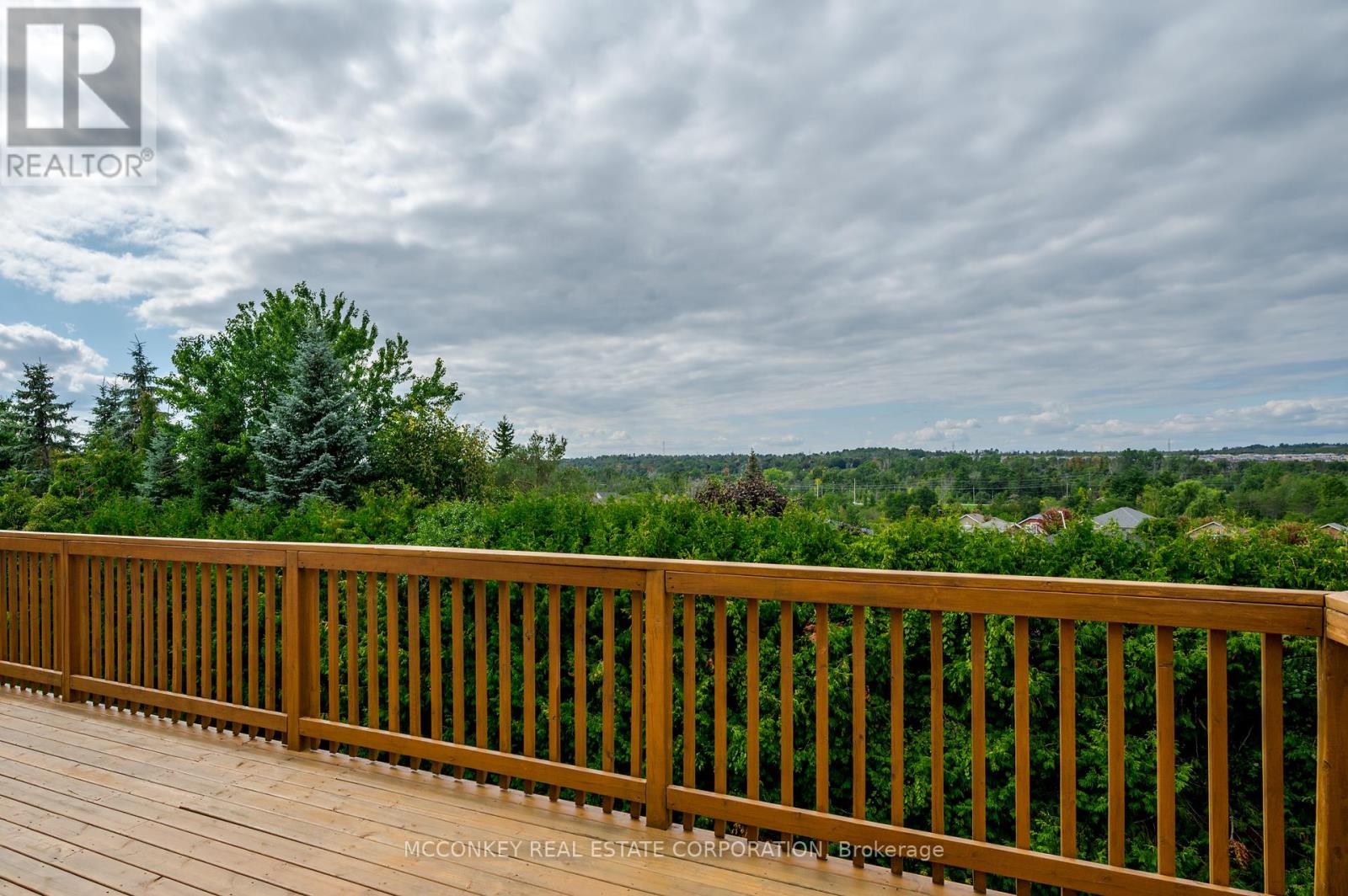 1563 Scollard Crescent, Peterborough (Ashburnham Ward 4), Ontario  K9H 0A8 - Photo 4 - X12399412