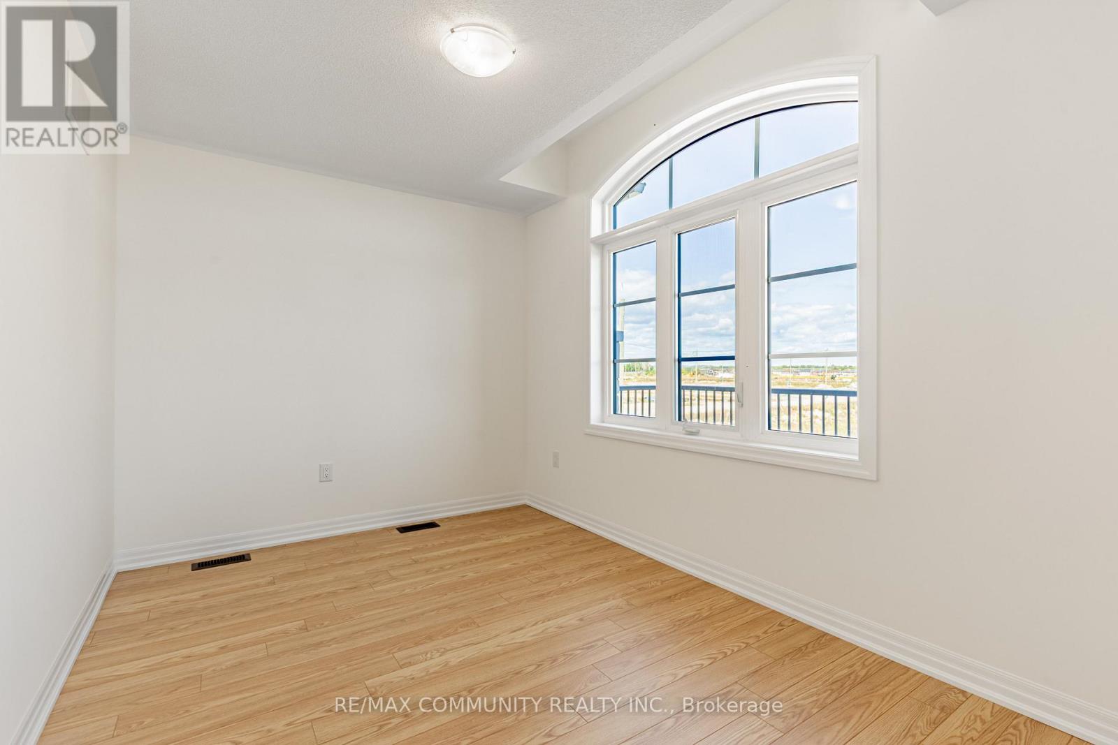 110 Belmont Drive, Clarington (Newcastle), Ontario  L1B 1G9 - Photo 20 - E12399337