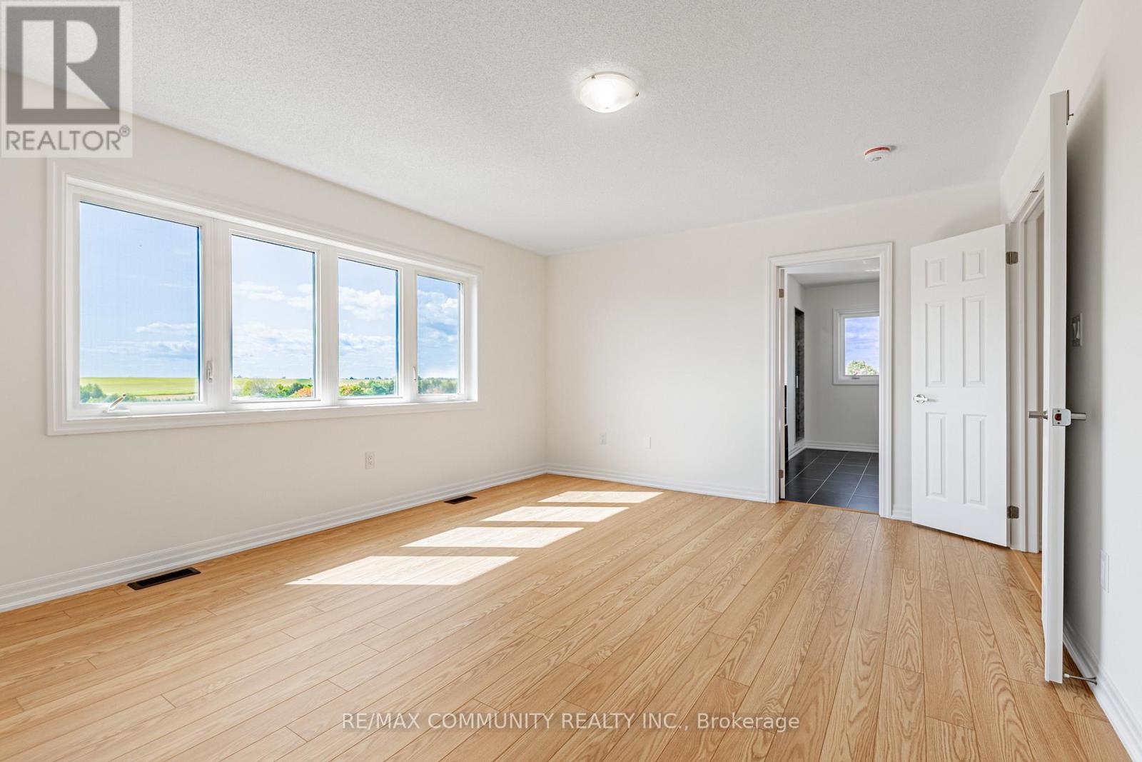 110 Belmont Drive, Clarington (Newcastle), Ontario  L1B 1G9 - Photo 35 - E12399337