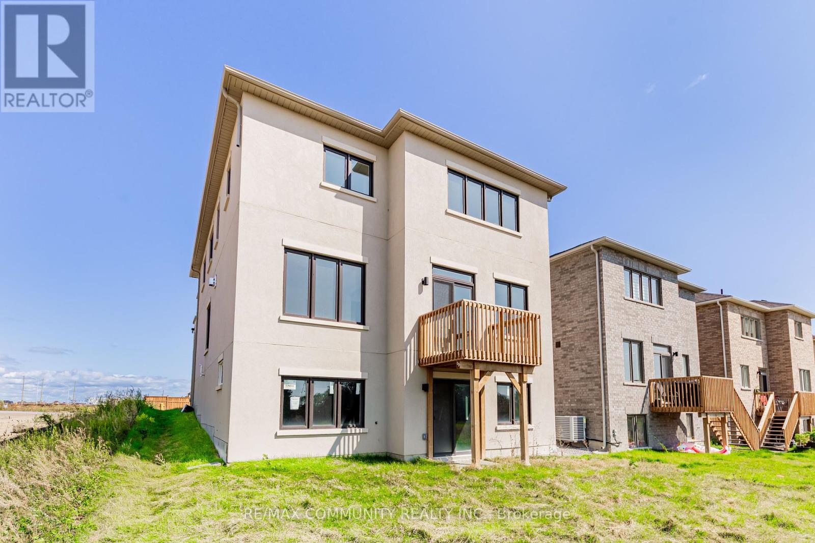 110 Belmont Drive, Clarington (Newcastle), Ontario  L1B 1G9 - Photo 40 - E12399337