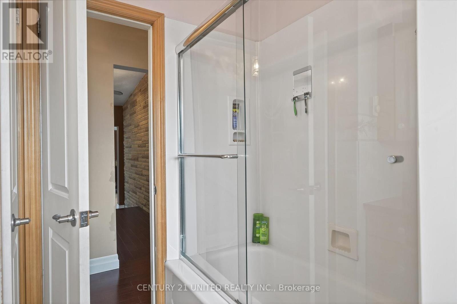 2524 Sherbrooke Street W, Cavan Monaghan (Cavan-Monaghan), Ontario  K9J 6X4 - Photo 26 - X12399527
