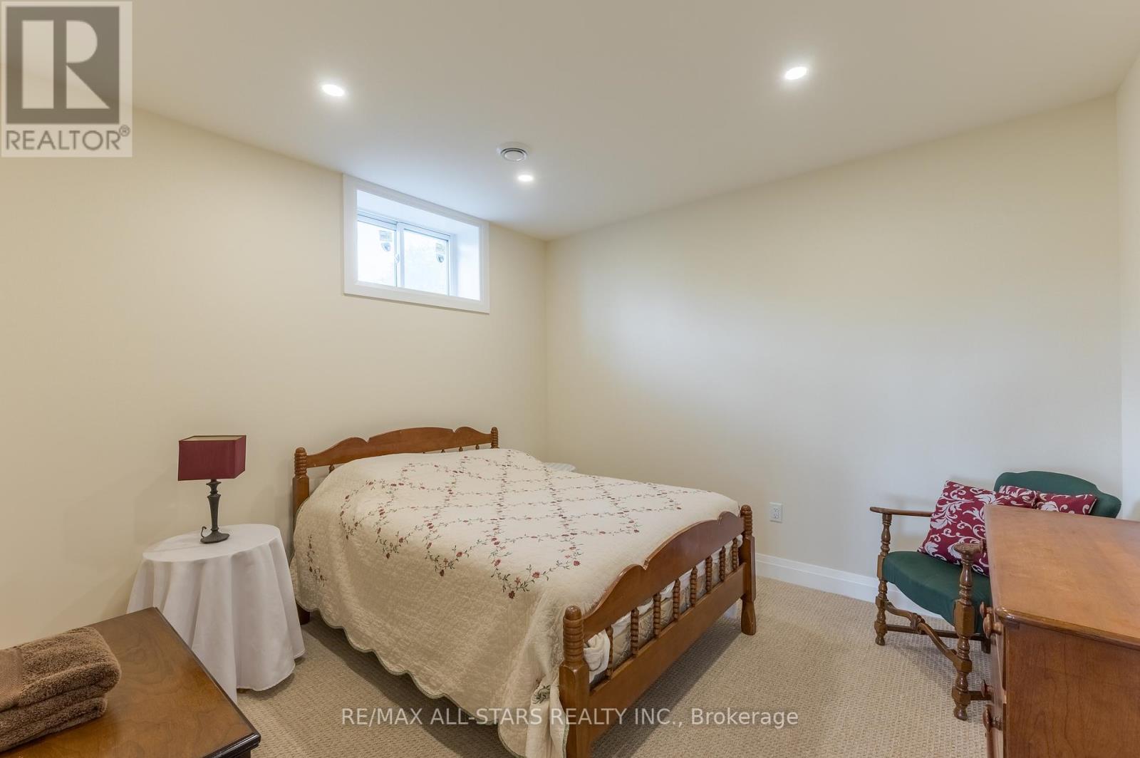400 Fife Avenue, Selwyn, Ontario  K9J 0C6 - Photo 35 - X12396898