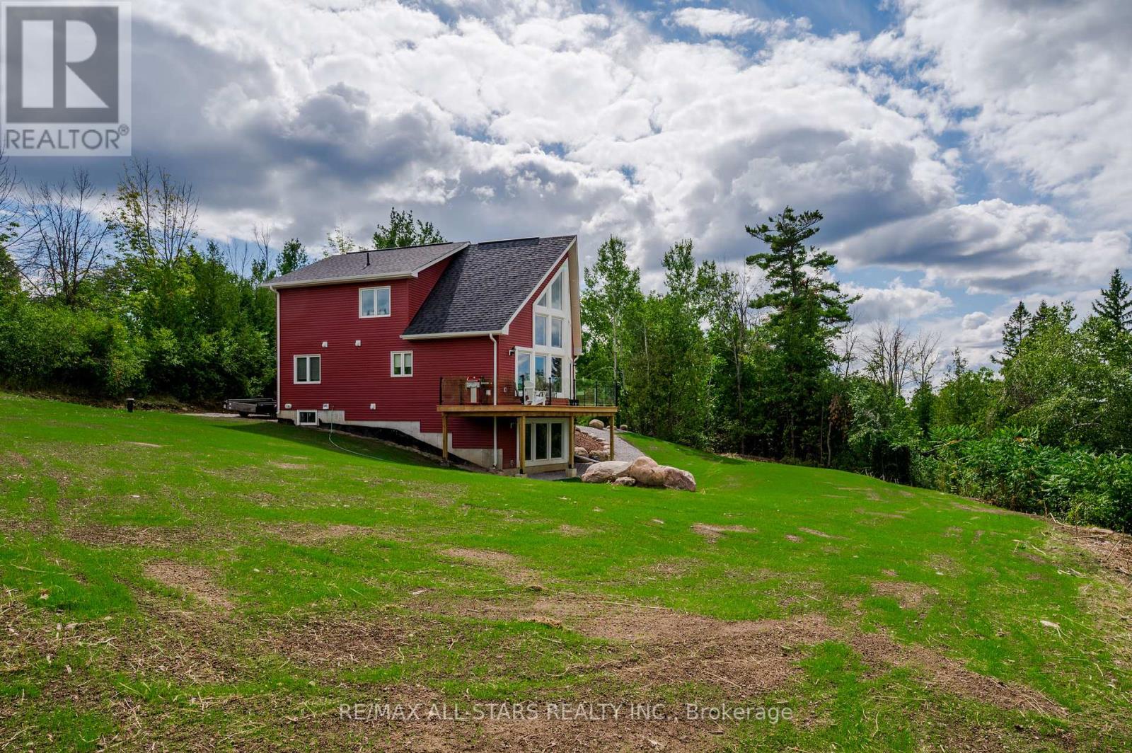400 Fife Avenue, Selwyn, Ontario  K9J 0C6 - Photo 37 - X12396898