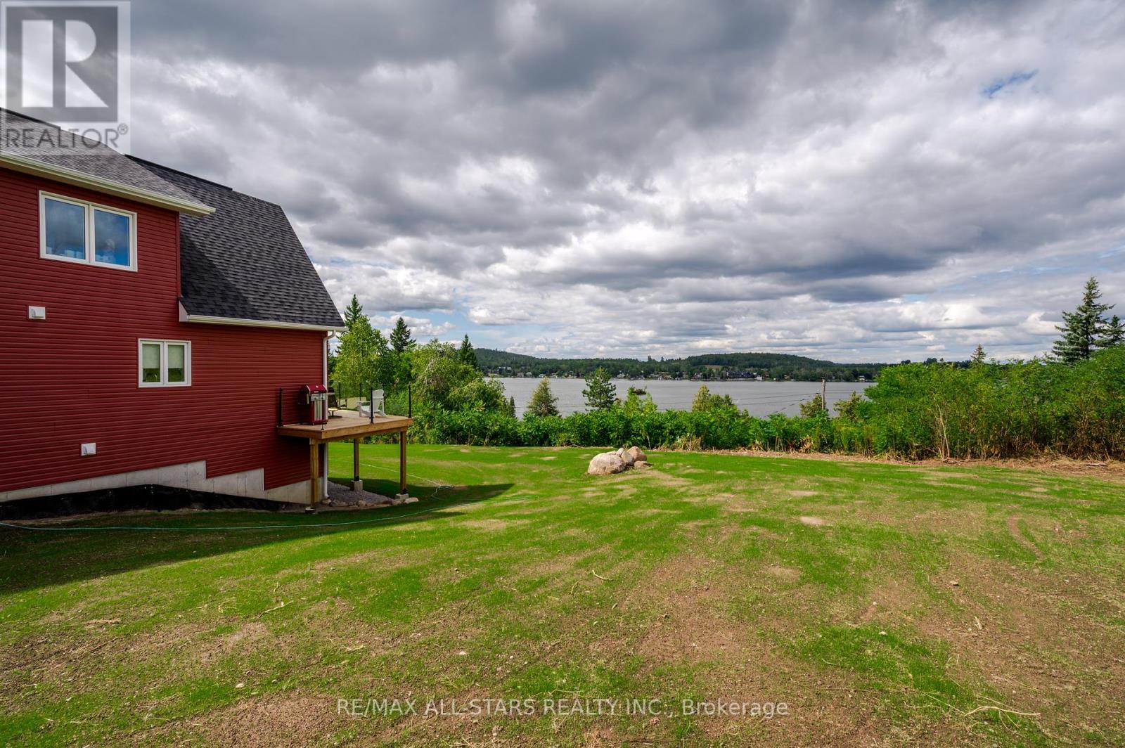 400 Fife Avenue, Selwyn, Ontario  K9J 0C6 - Photo 39 - X12396898