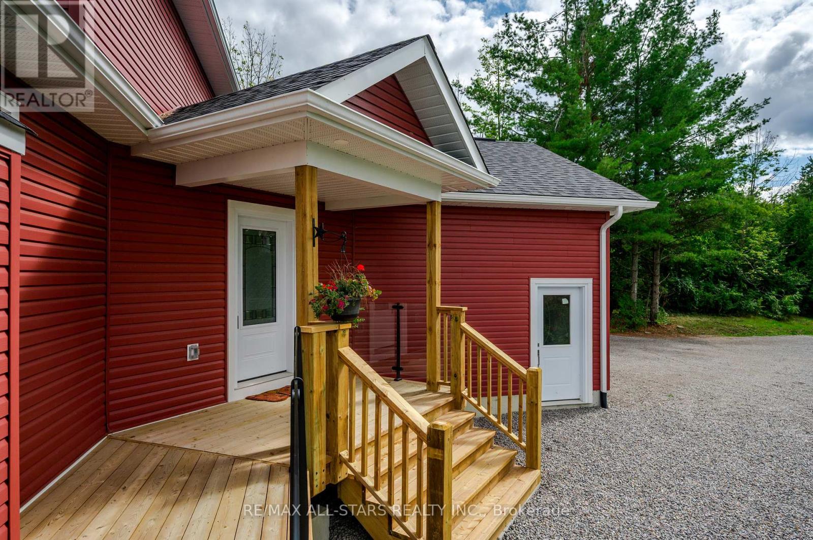400 Fife Avenue, Selwyn, Ontario  K9J 0C6 - Photo 43 - X12396898