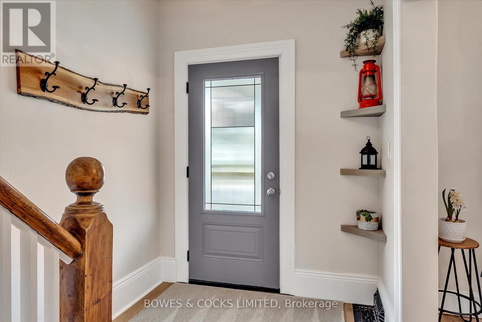 121 Durham Street W, Kawartha Lakes (Lindsay), Ontario  K9V 2R3 - Photo 5 - X12399913
